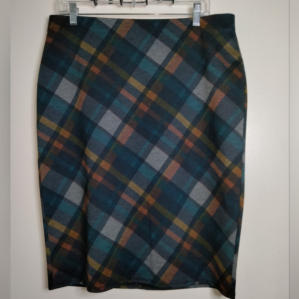 NYCC (Size L) Multicolored Plaid Rayon Blend Stretch Pull-on Knit Pencil Skirt